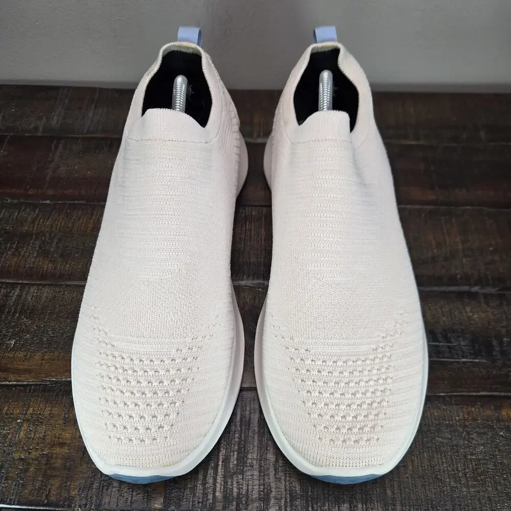 Vessi daily sneaker smoke