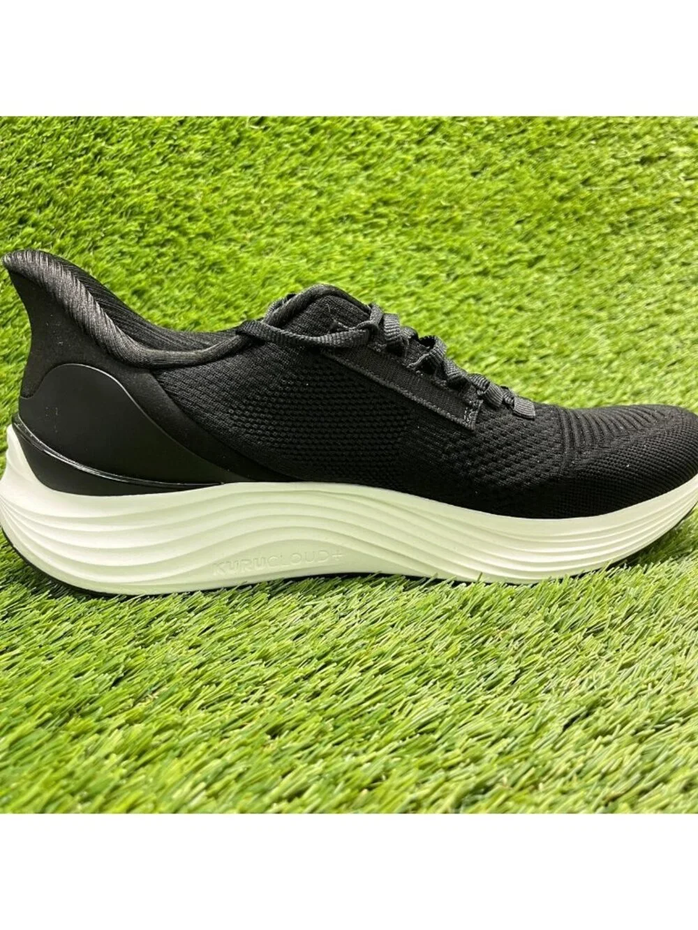 Kuru Atom 2 Mens Size 10.5 Black White Athletic Running Walking Shoes Sneakers