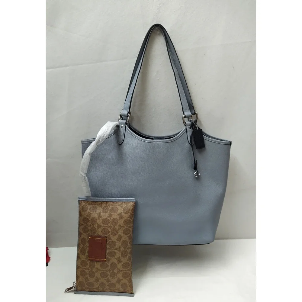 Coach day tote