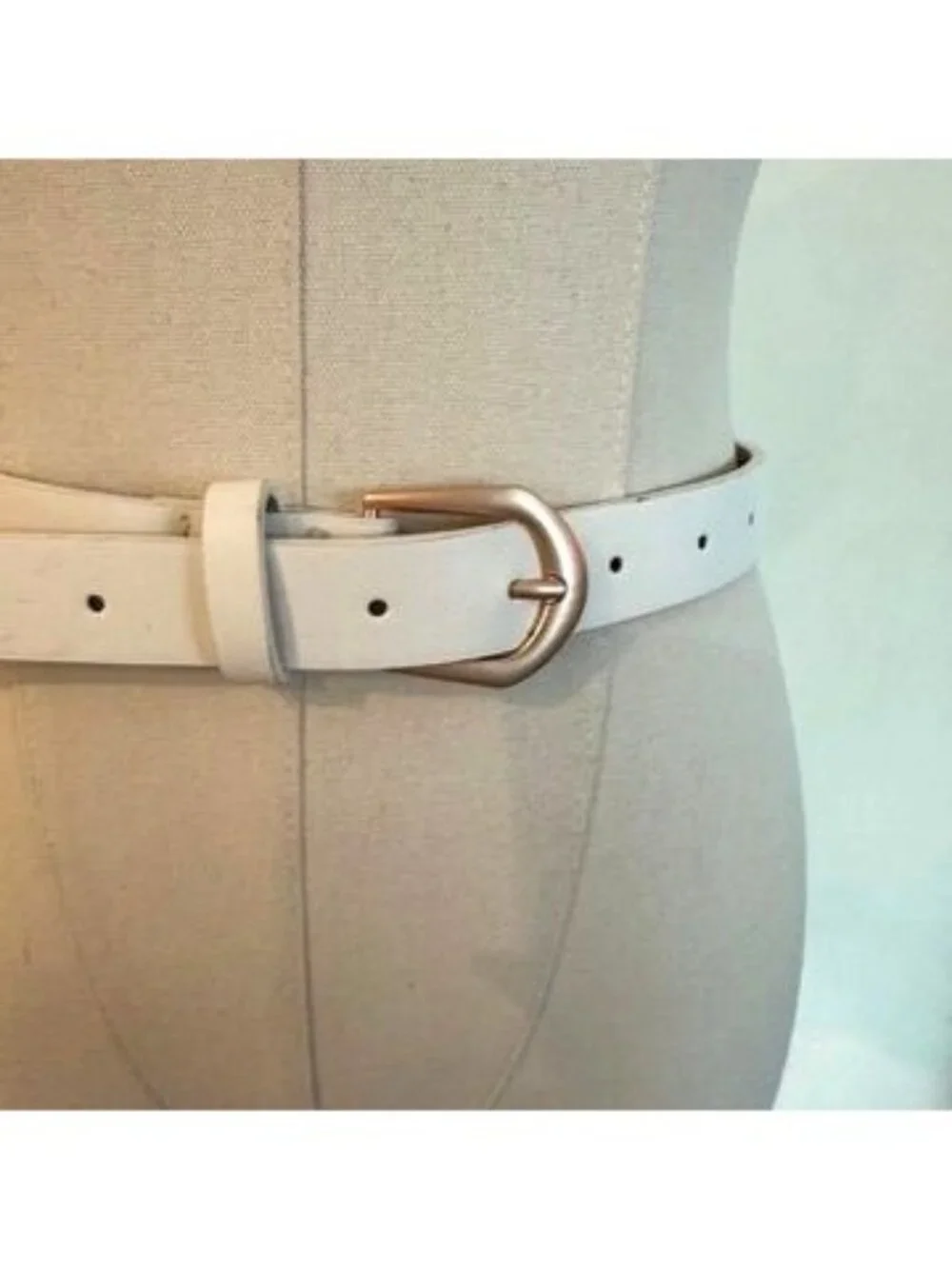 None waist works buckle