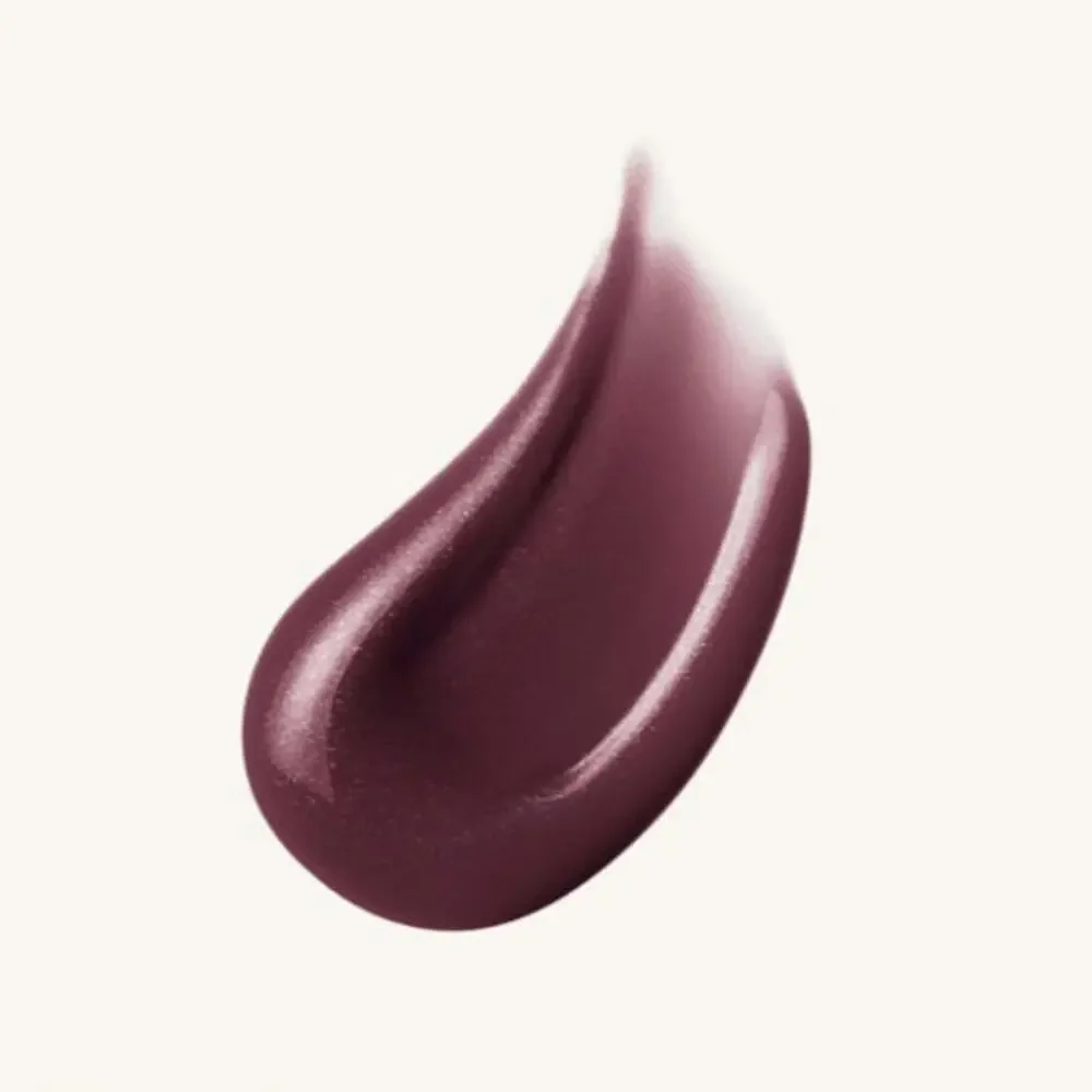 Buxom give lips