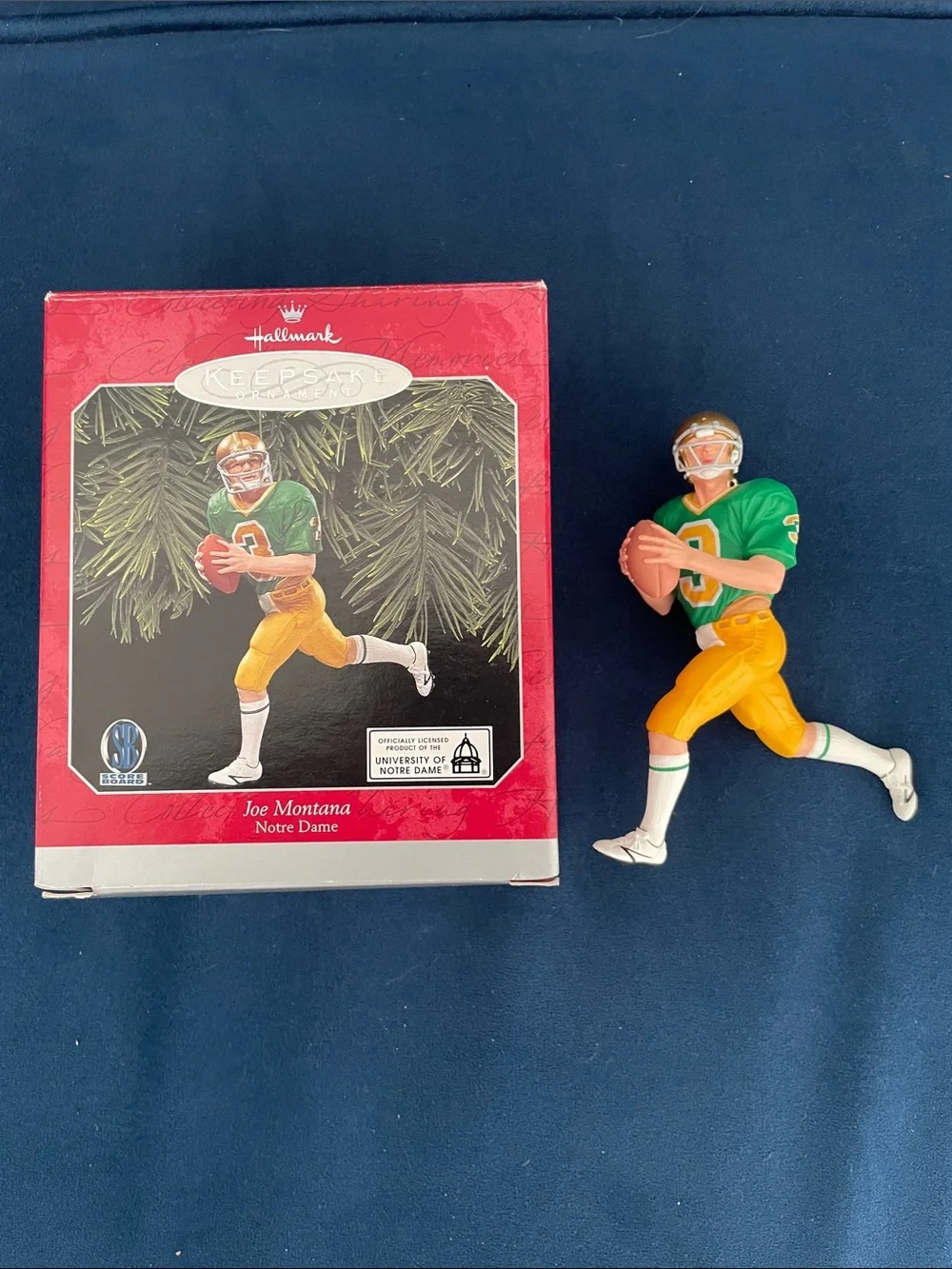 Hallmark Keepsake Ornament Joe Montana #3 Notre Dame
