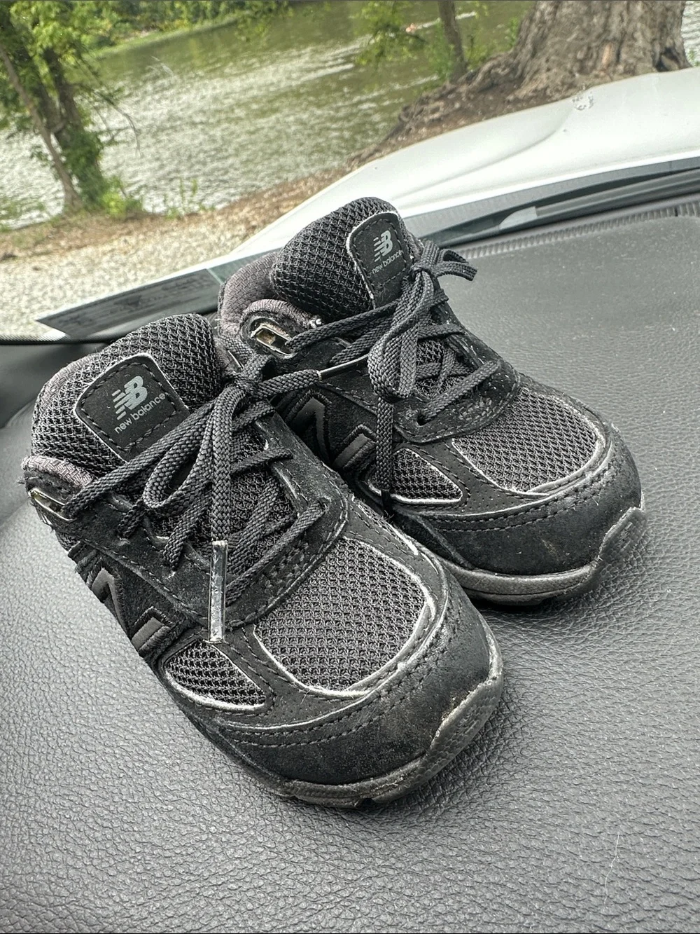 New Balance 990 Toddler Black Mesh & Suede Sneakers