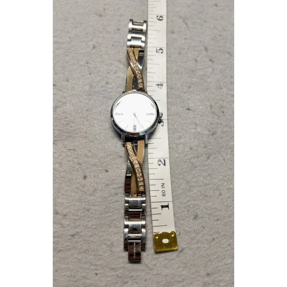 Liz Claiborne liz claiborne