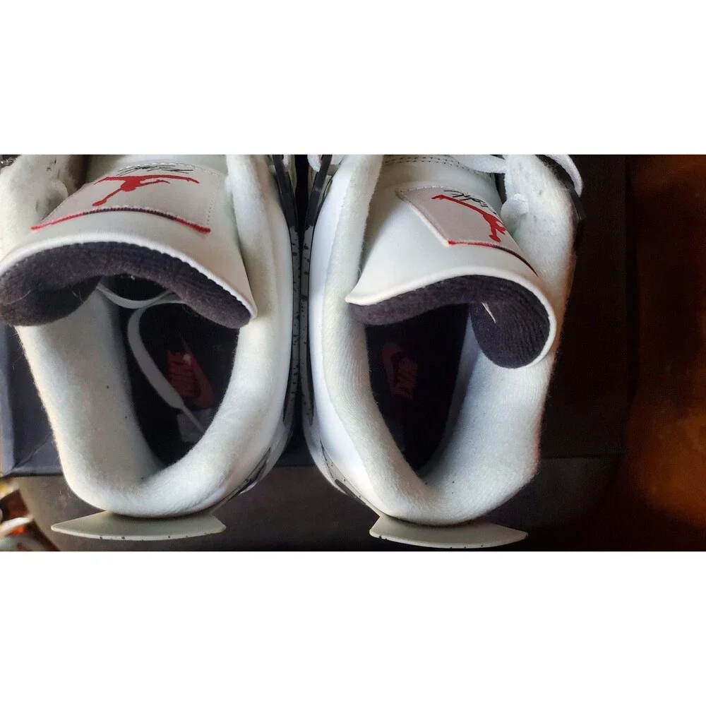 Nike Air Jordan 4 Retro White Cement. Size 10