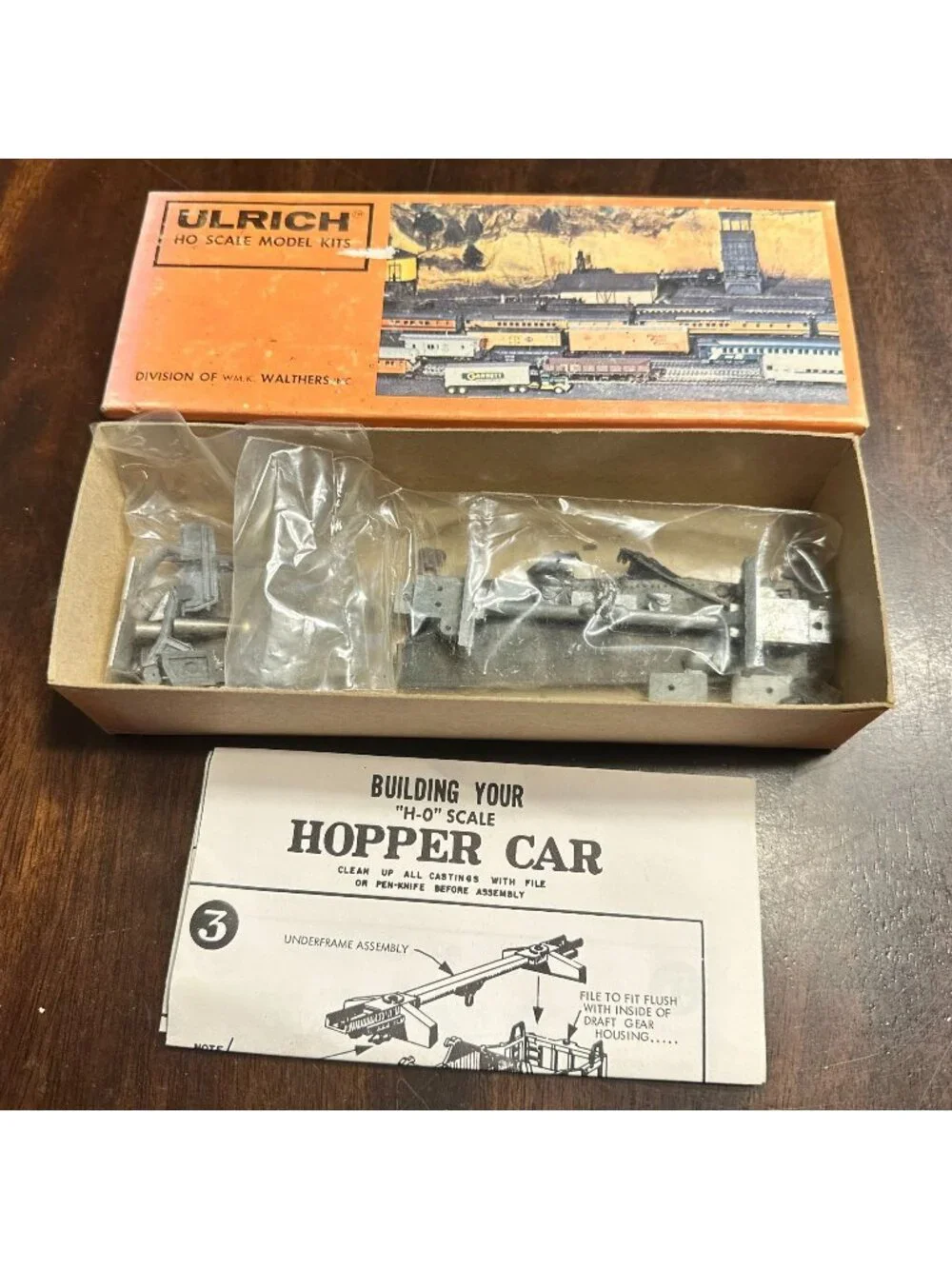 Ulrich HO Scale Model Kit Metal Hopper Car