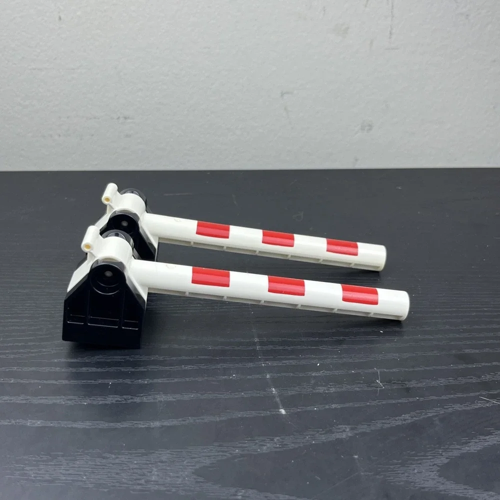 LEGO DUPLO Train Railway Crossing Barriers w/ Bases Lot of 2 Railroad Crossing