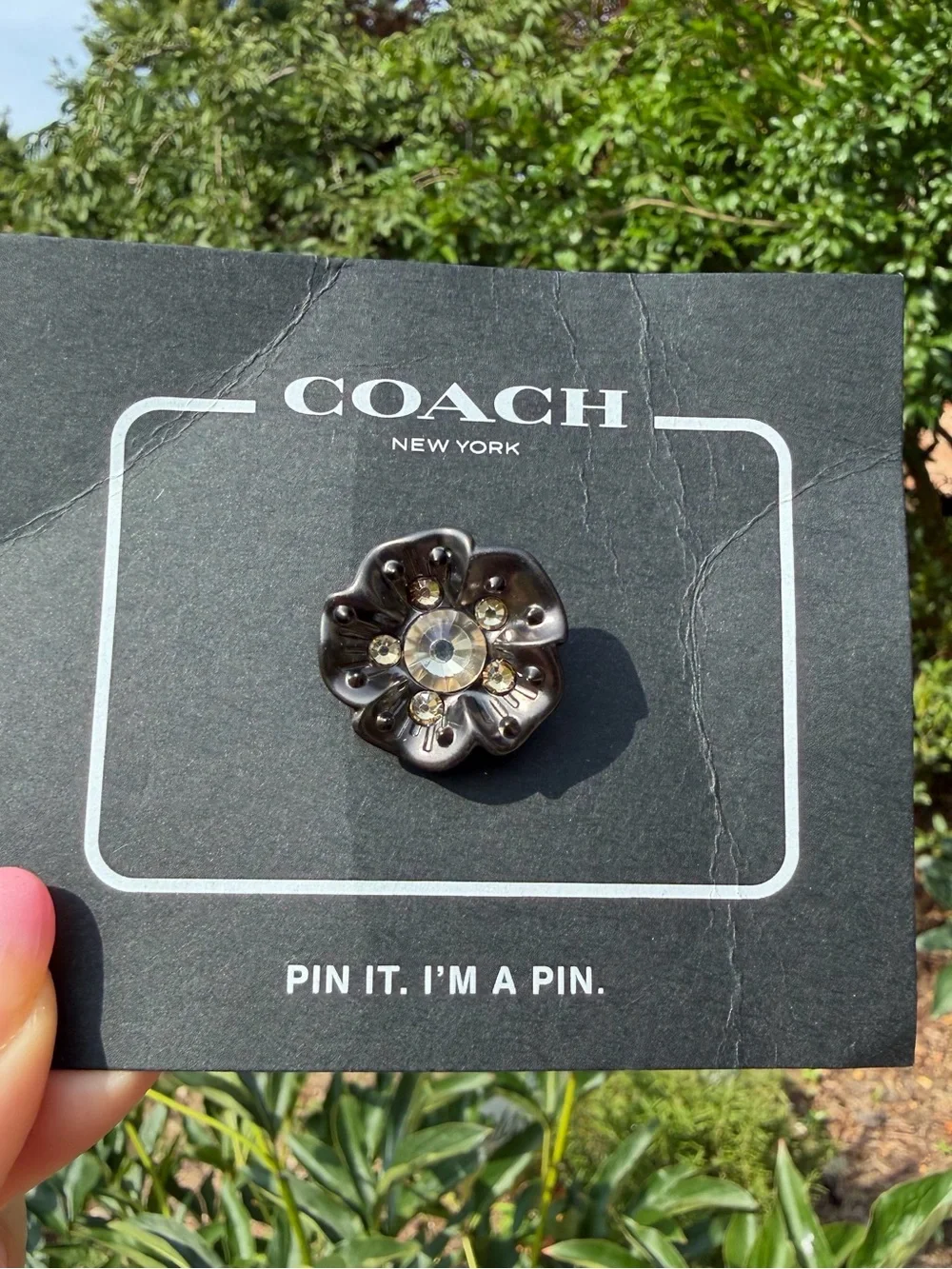 NWT Coach Tea Rose Black Crystal Flower Pin Brooch 31193G
