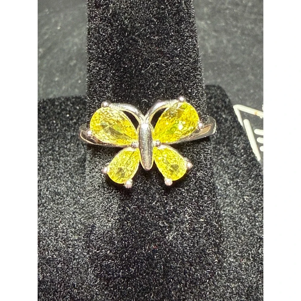N/A butterfly ring