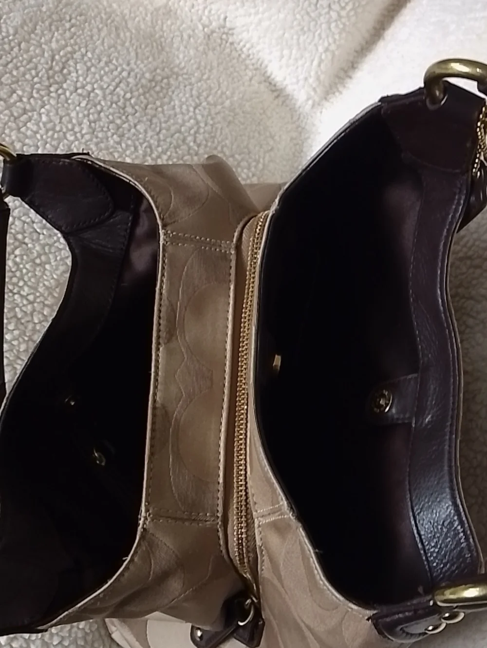 Coach style buy or