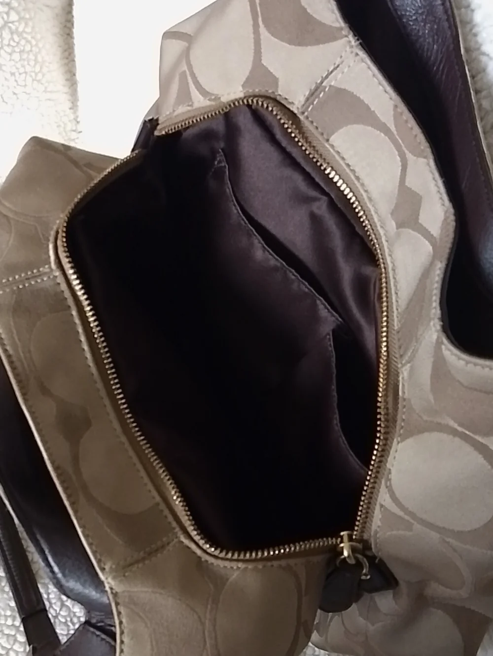 Coach read buy description