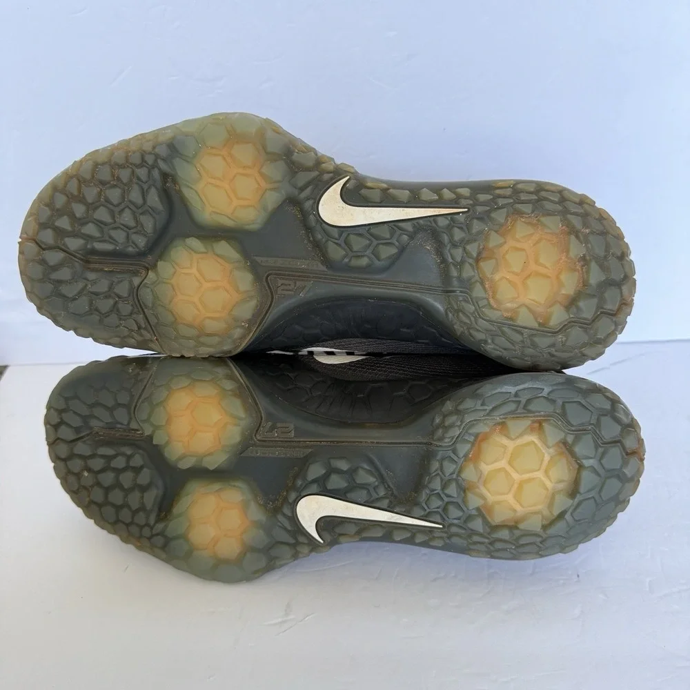 Nike show cosmetic exact