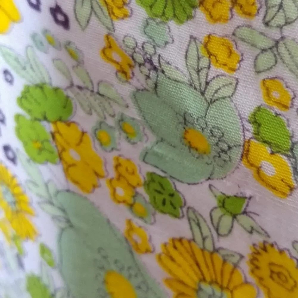 unbranded floral multicolored