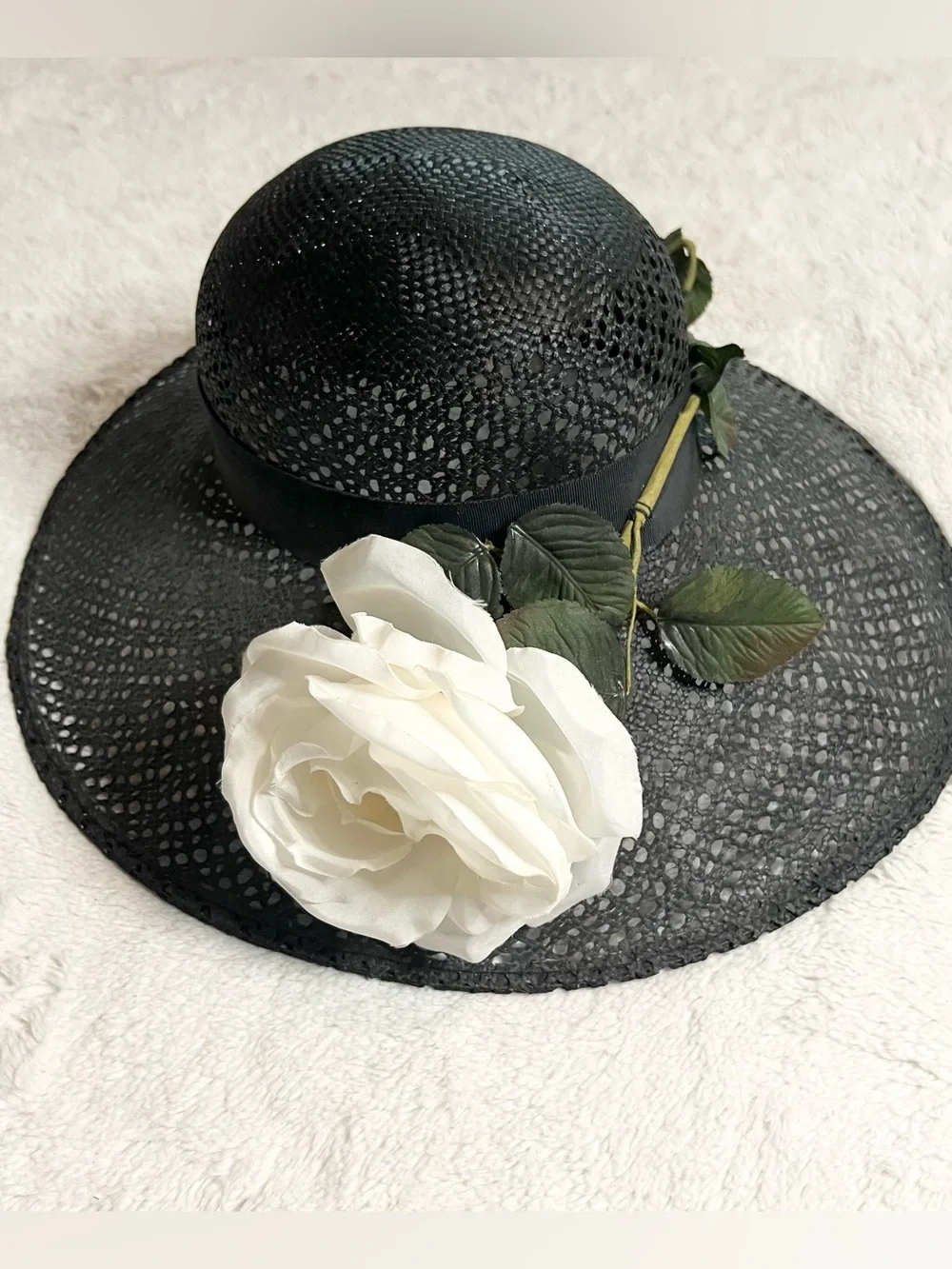 Vintage Oscar de la Renta Black Structured Straw Hat with White Rose Fascinator