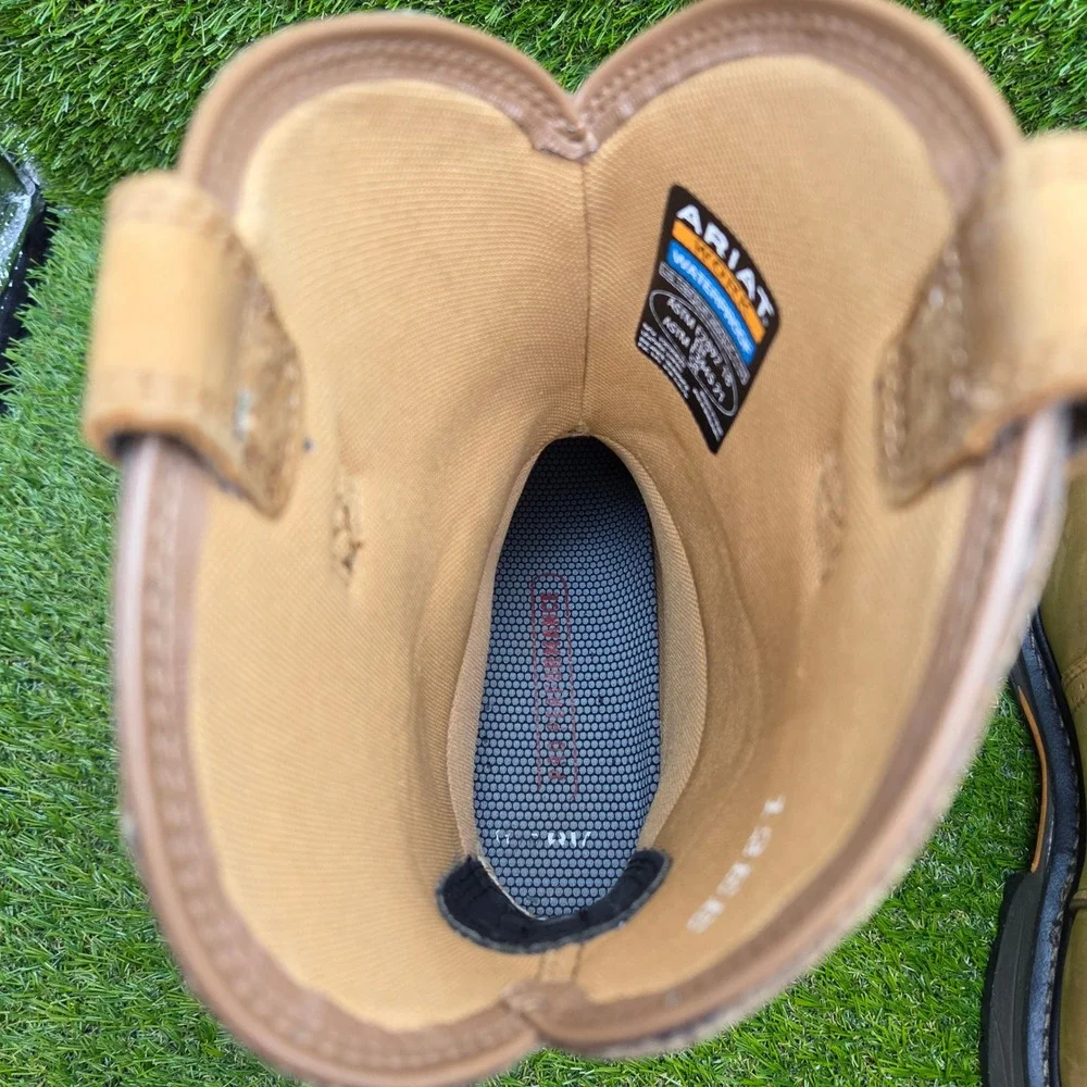 Ariat workhog h2o