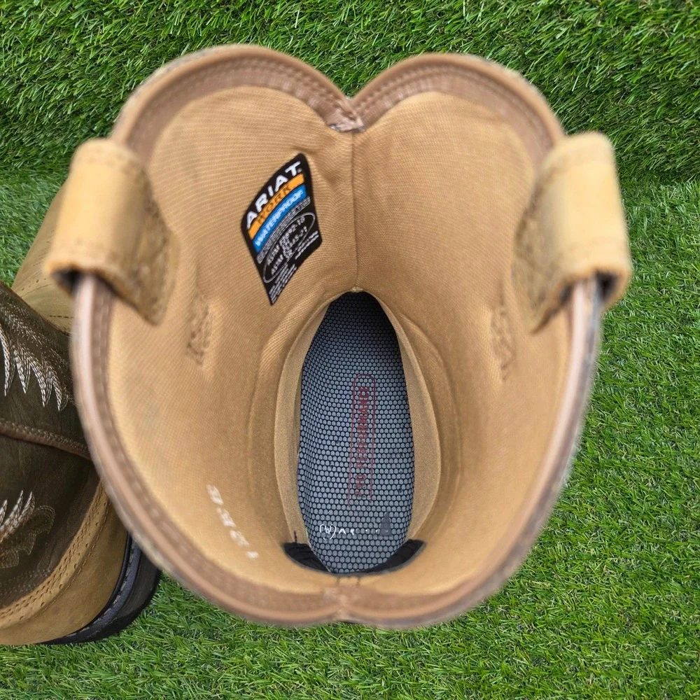 Ariat workhog h2o