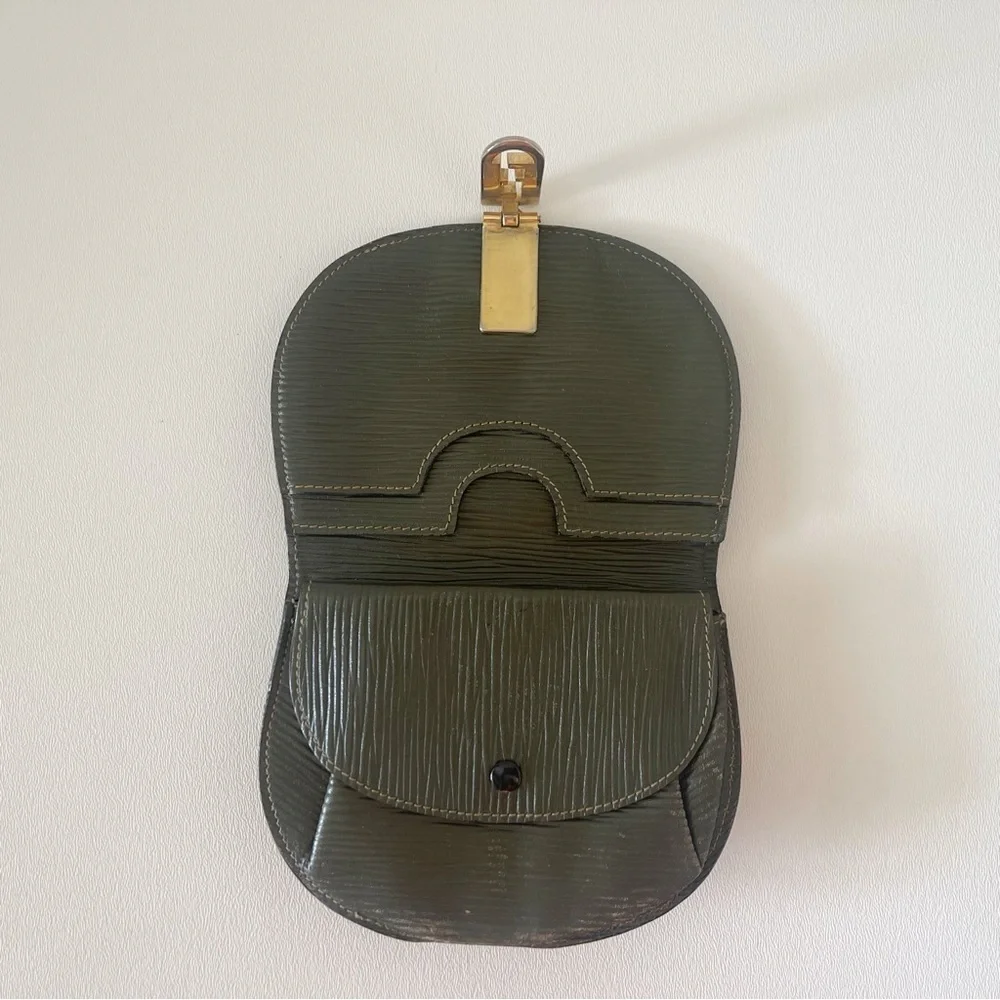 Fendi clip sleeve