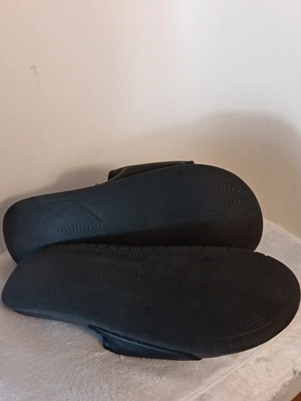 Nike classic slide