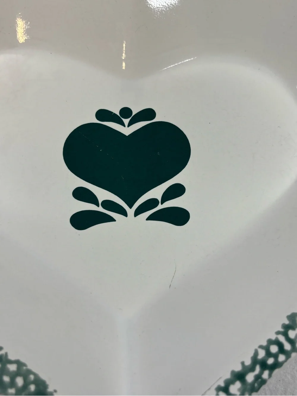 N/A ceramic glossy green