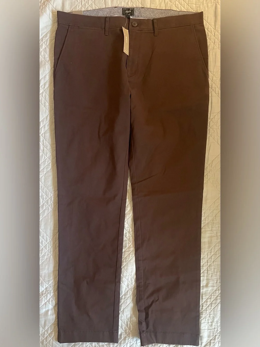 J. Crew retail keyhole