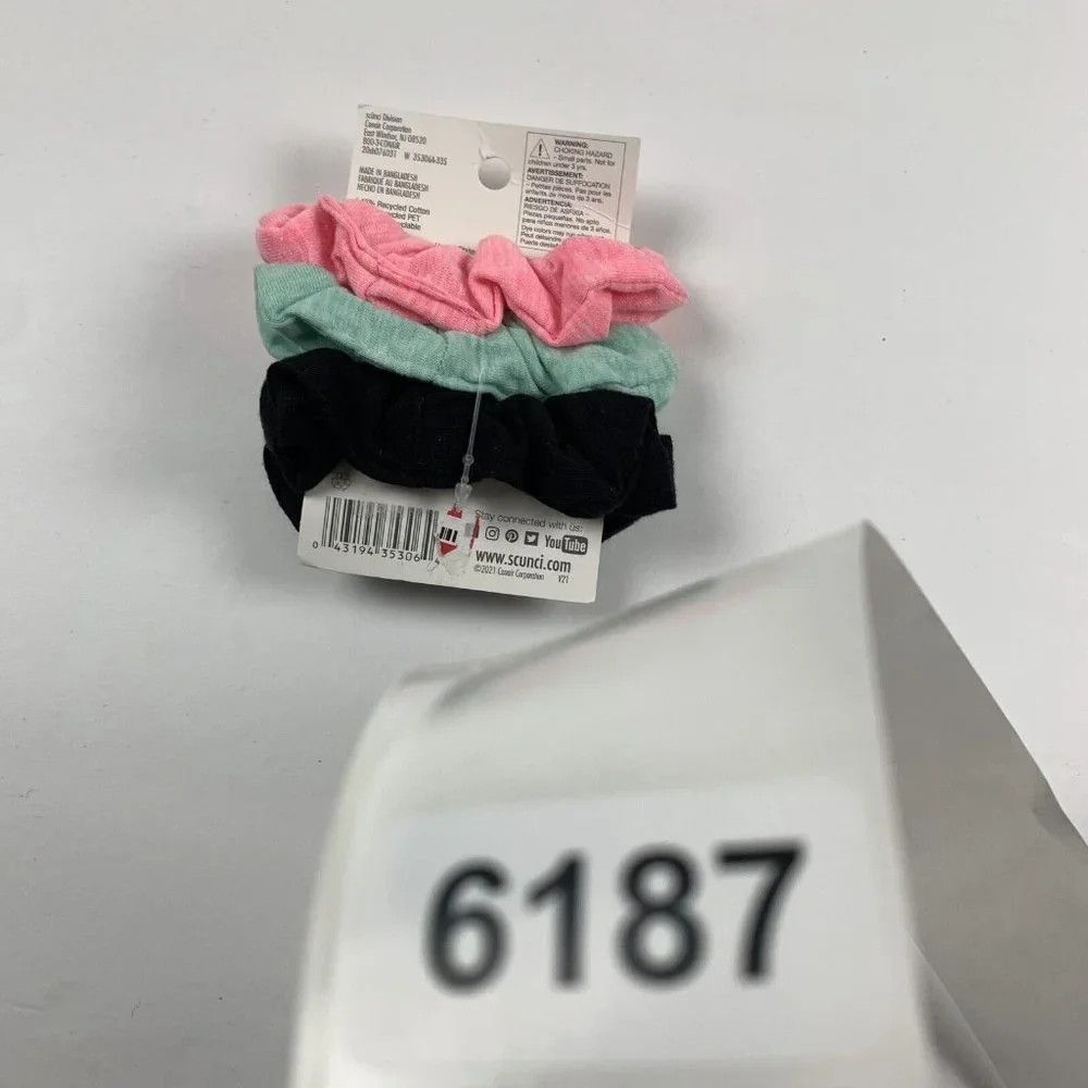 scunci hair scrunchies