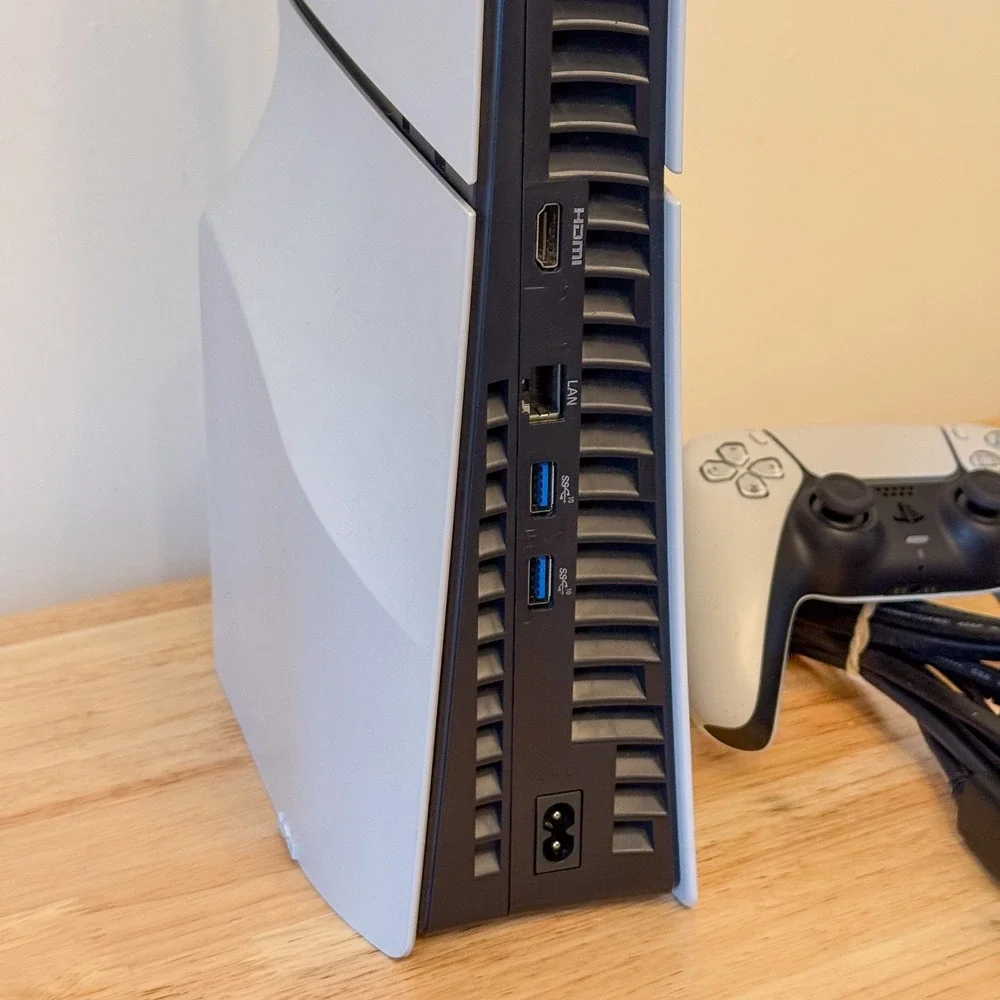 Sony playstation slim
