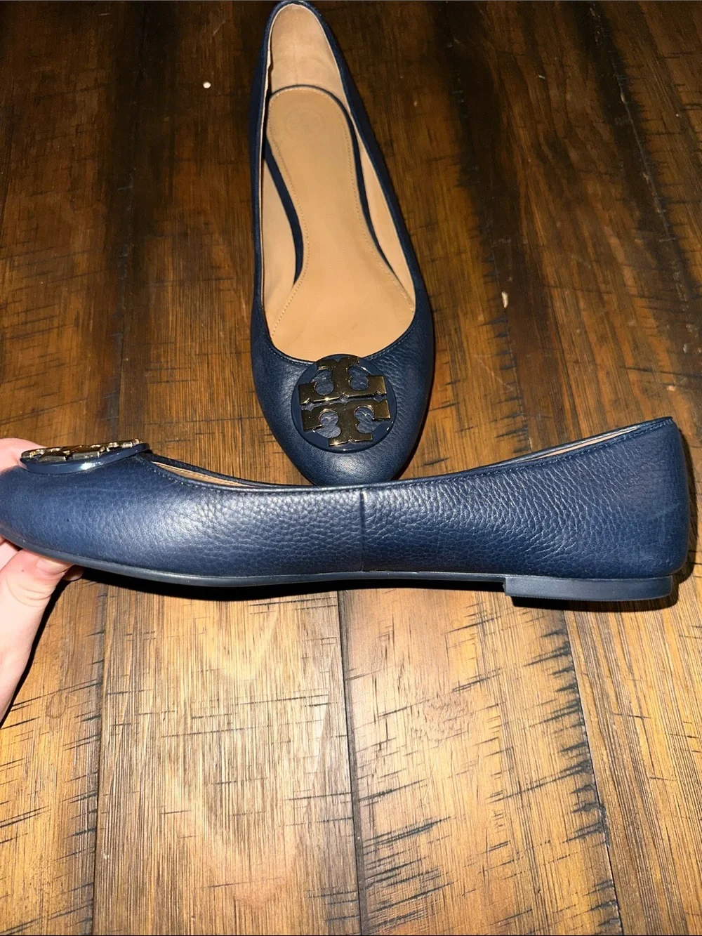 Tory Burch rounded smooth photo