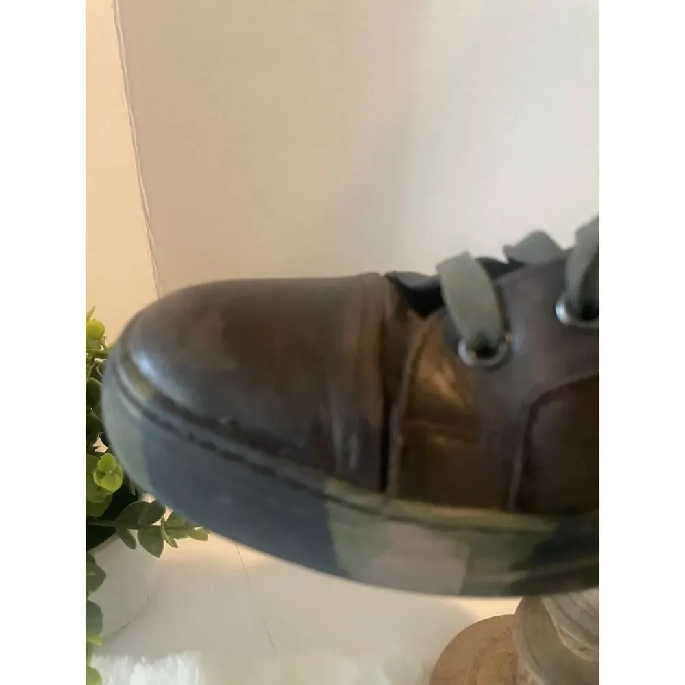 Kenneth Cole kenneth cole
