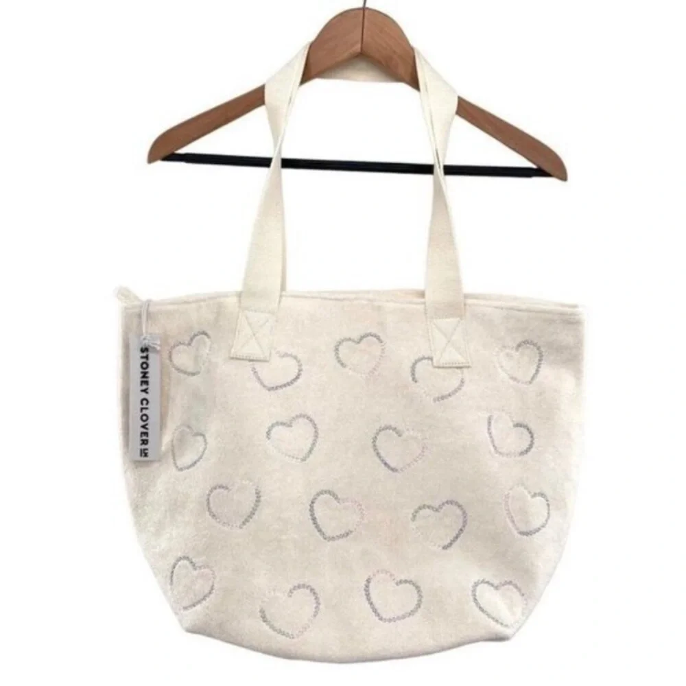 Stoney Clover Lane tote terry features
