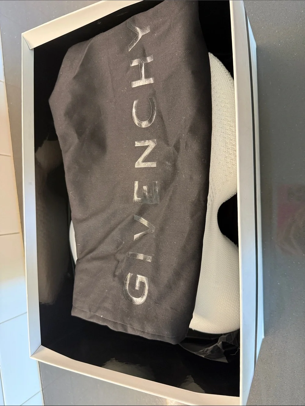 Givenchy upper sole look
