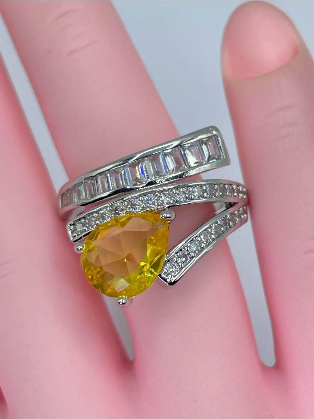 Swarovski by crystals