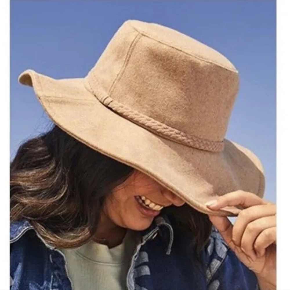 Asn stylish beige