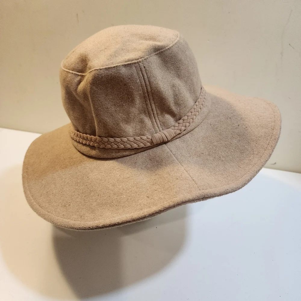 Asn stylish beige