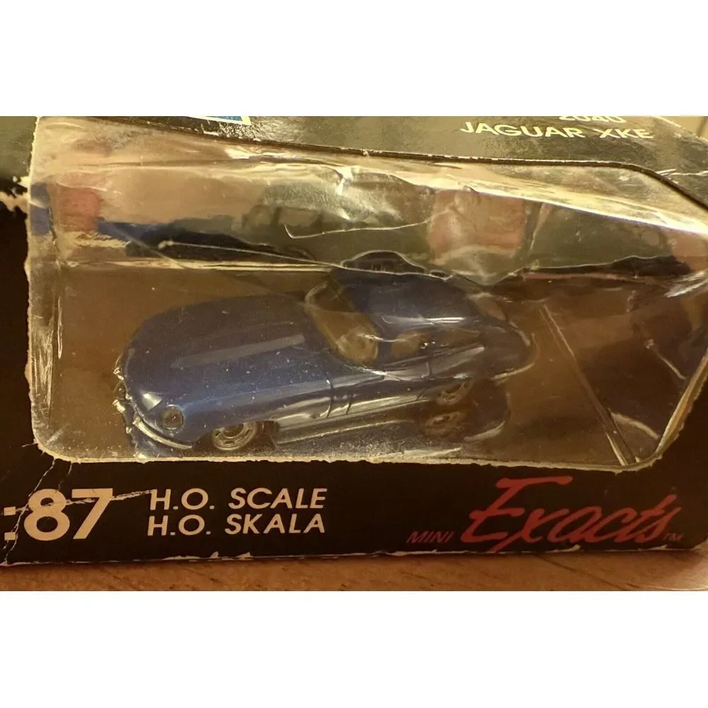 1989 Monogram Models Mini‎ Exacts JAGUAR XKE Model 2040 1:87 Scale NIB