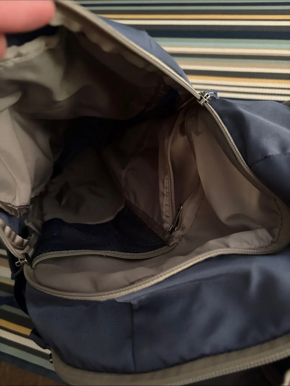 Patagonia love refugio padded