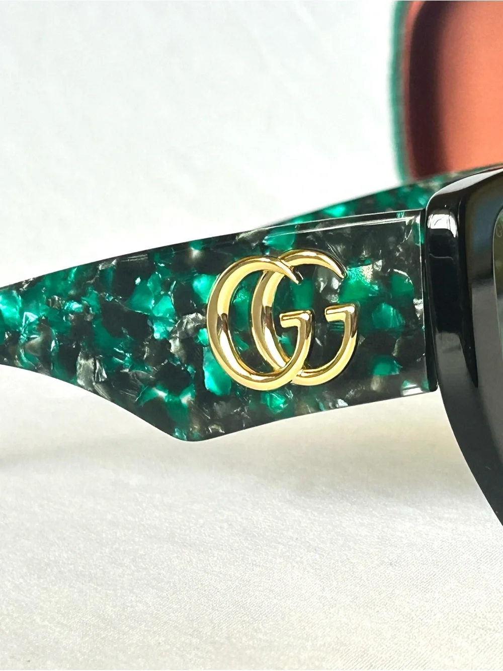 Gucci GG0956S 001 Oversized Black & Green Frame Sunglasses w Green Lenses