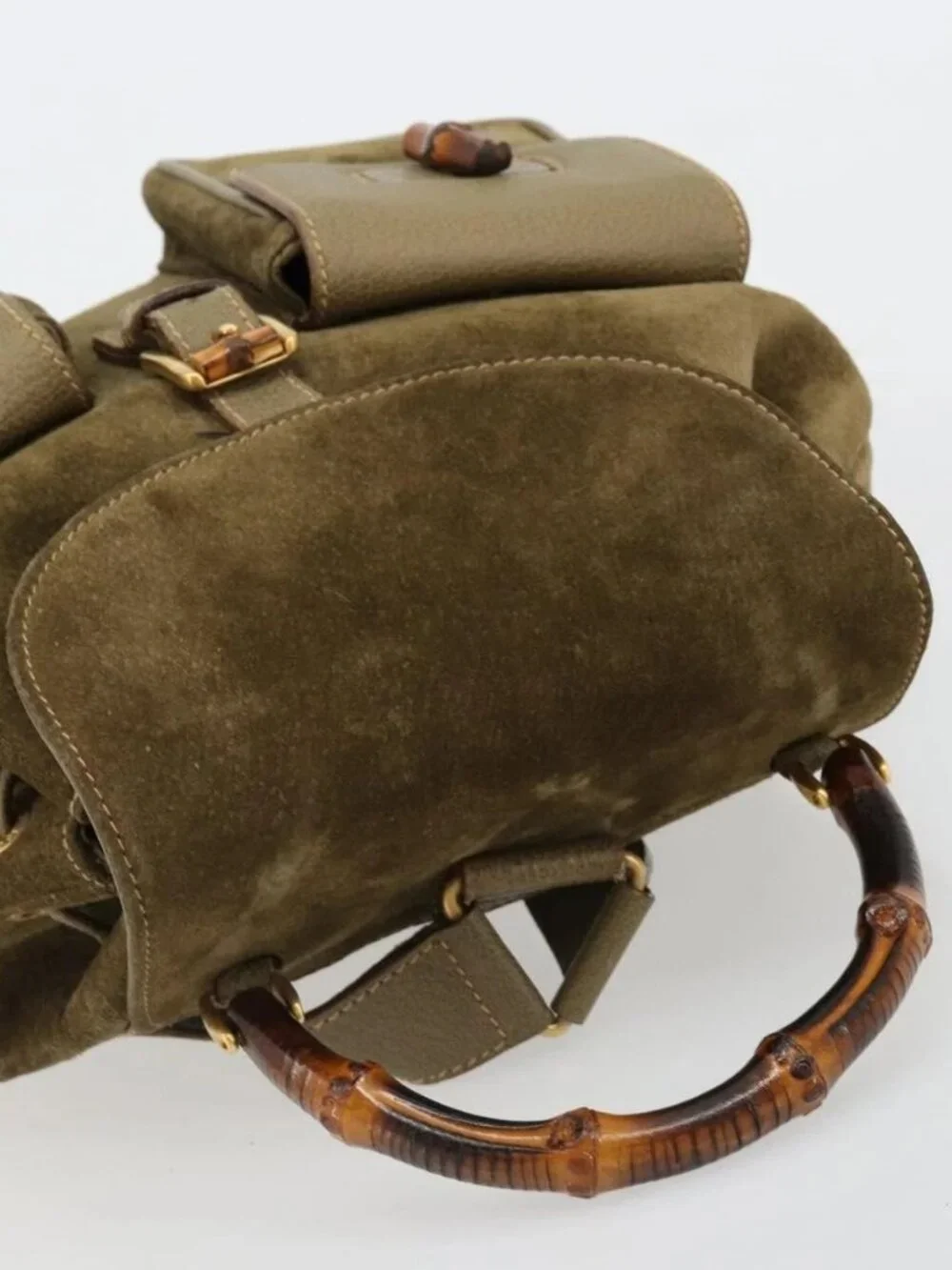 Gucci brand	gucci color	khaki