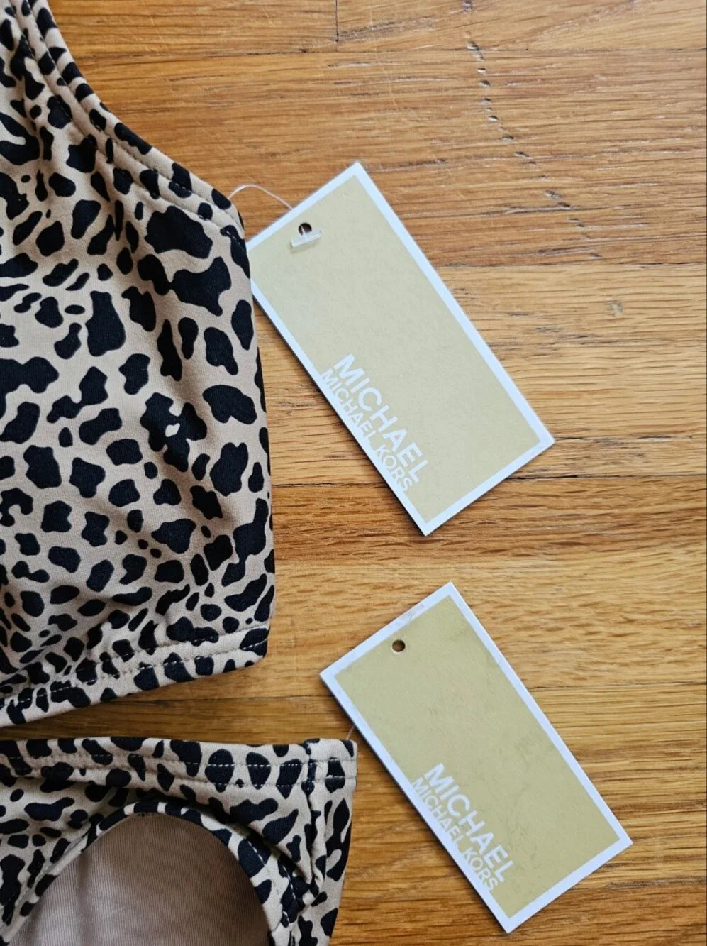 Michael Kors intact pads liner