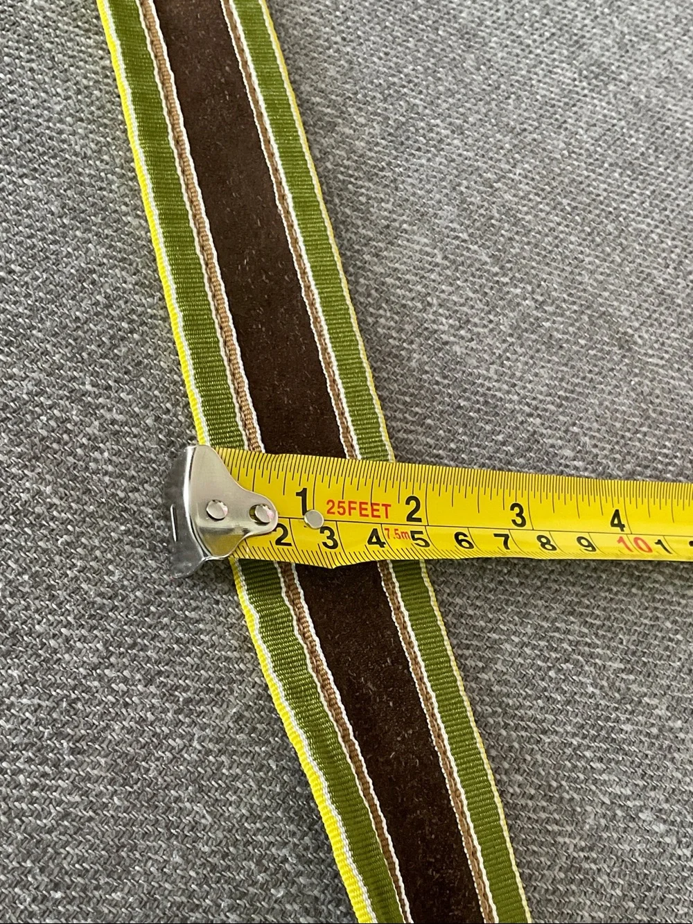 Banana Republic casual banana