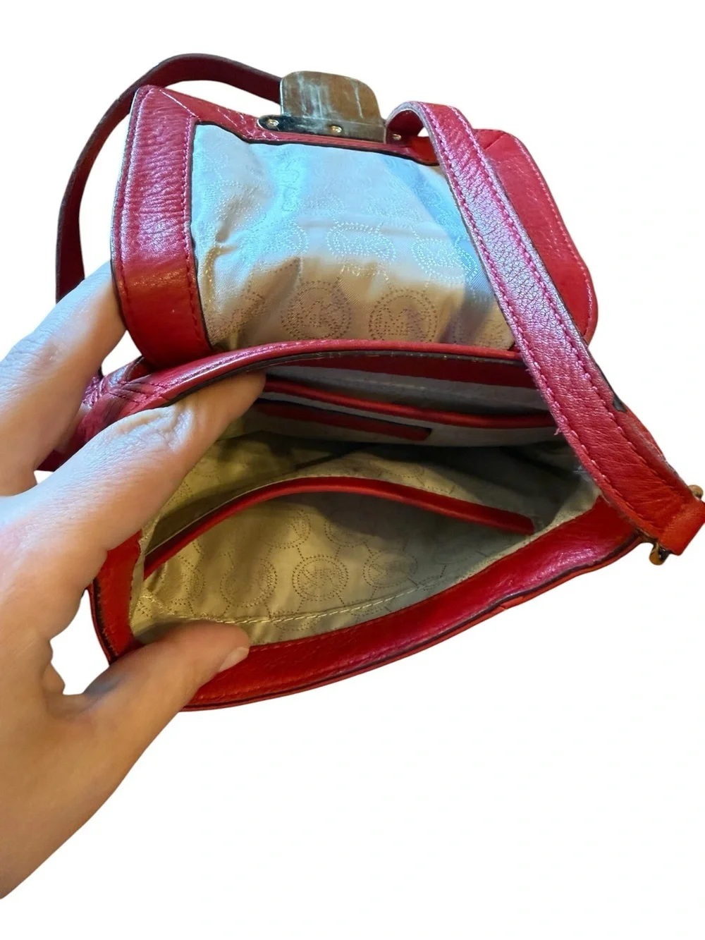Michael Kors compact crimson