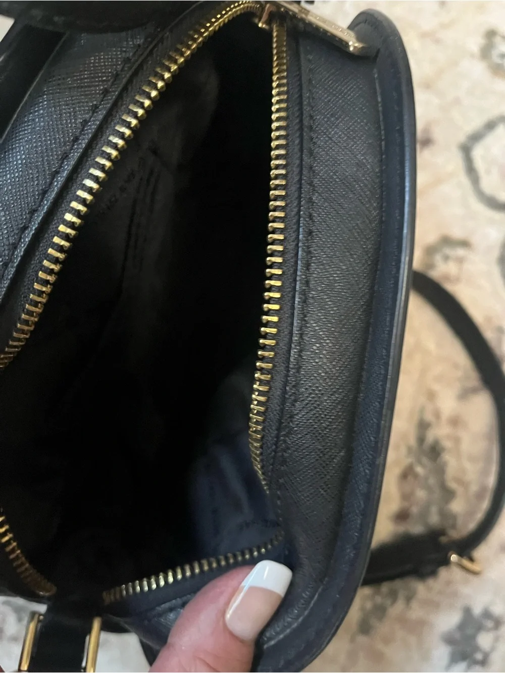 Michael Kors sleek wear crossbody