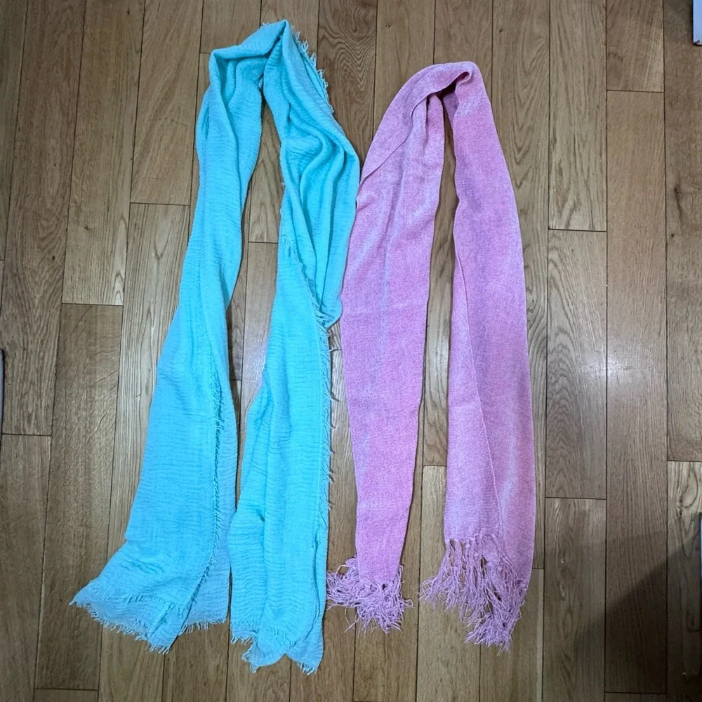 2 women’s scarves Soft Lightweight Pink & Aqua Scarf Duo