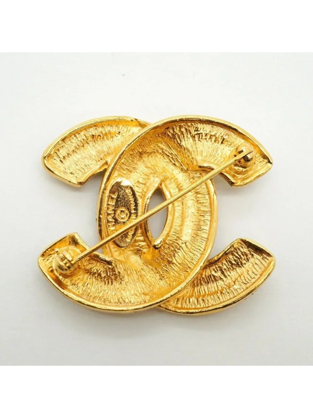 Chanel Brooch Vintage CC Logo Quilted Gold Plated