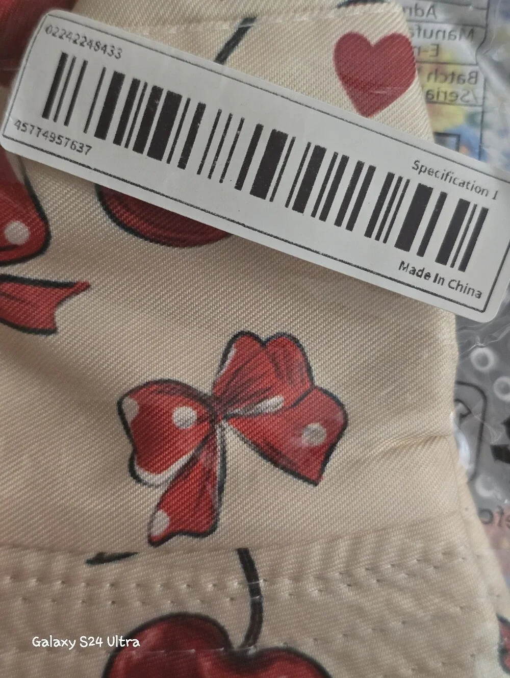 N/A cherry bow