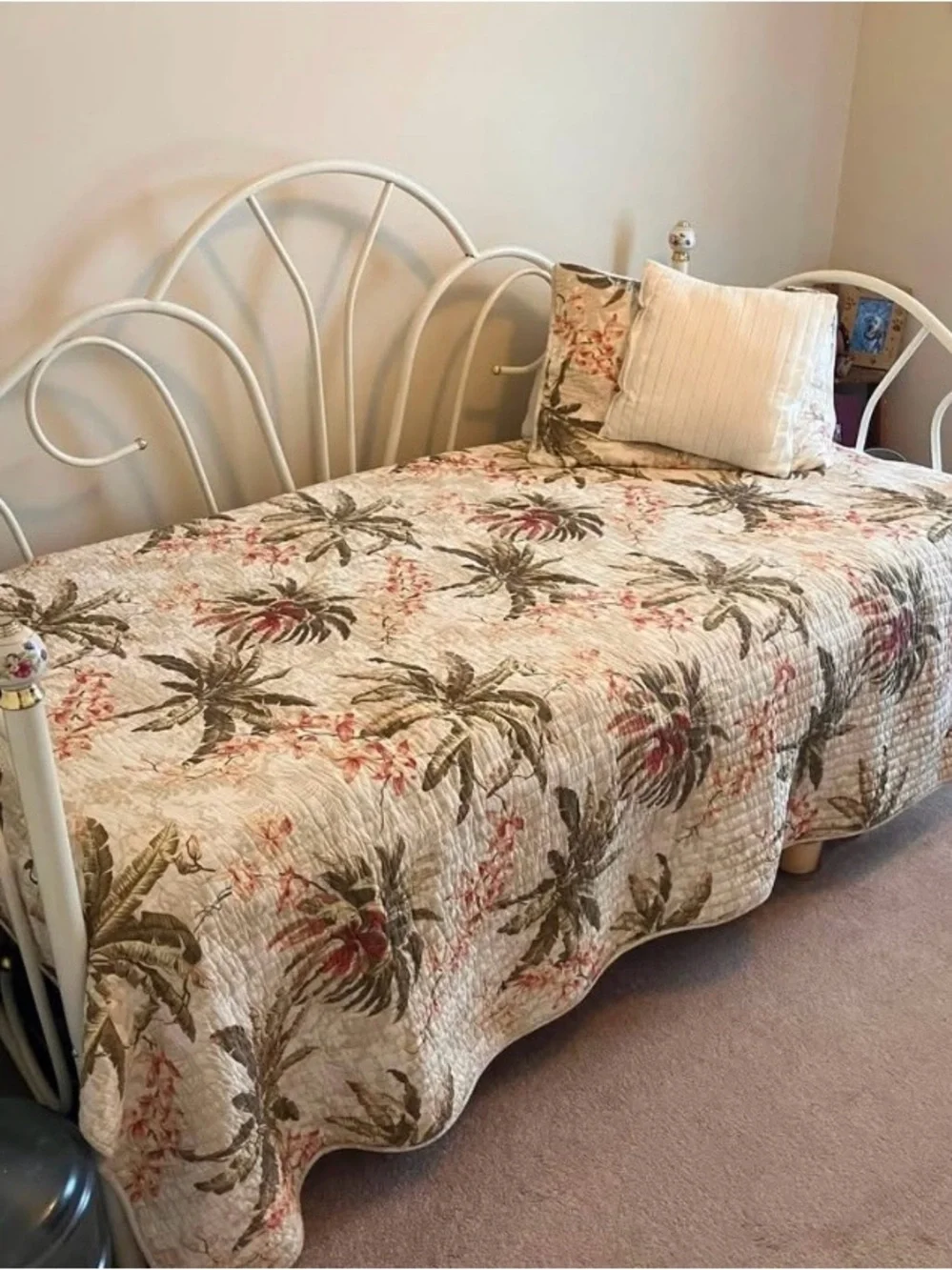 Tommy Bahama quilted daybed