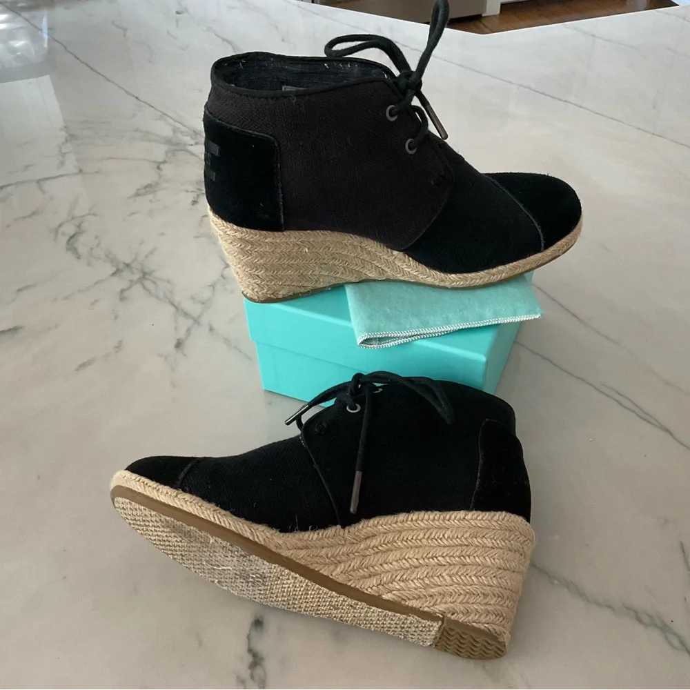 Toms women’s desert