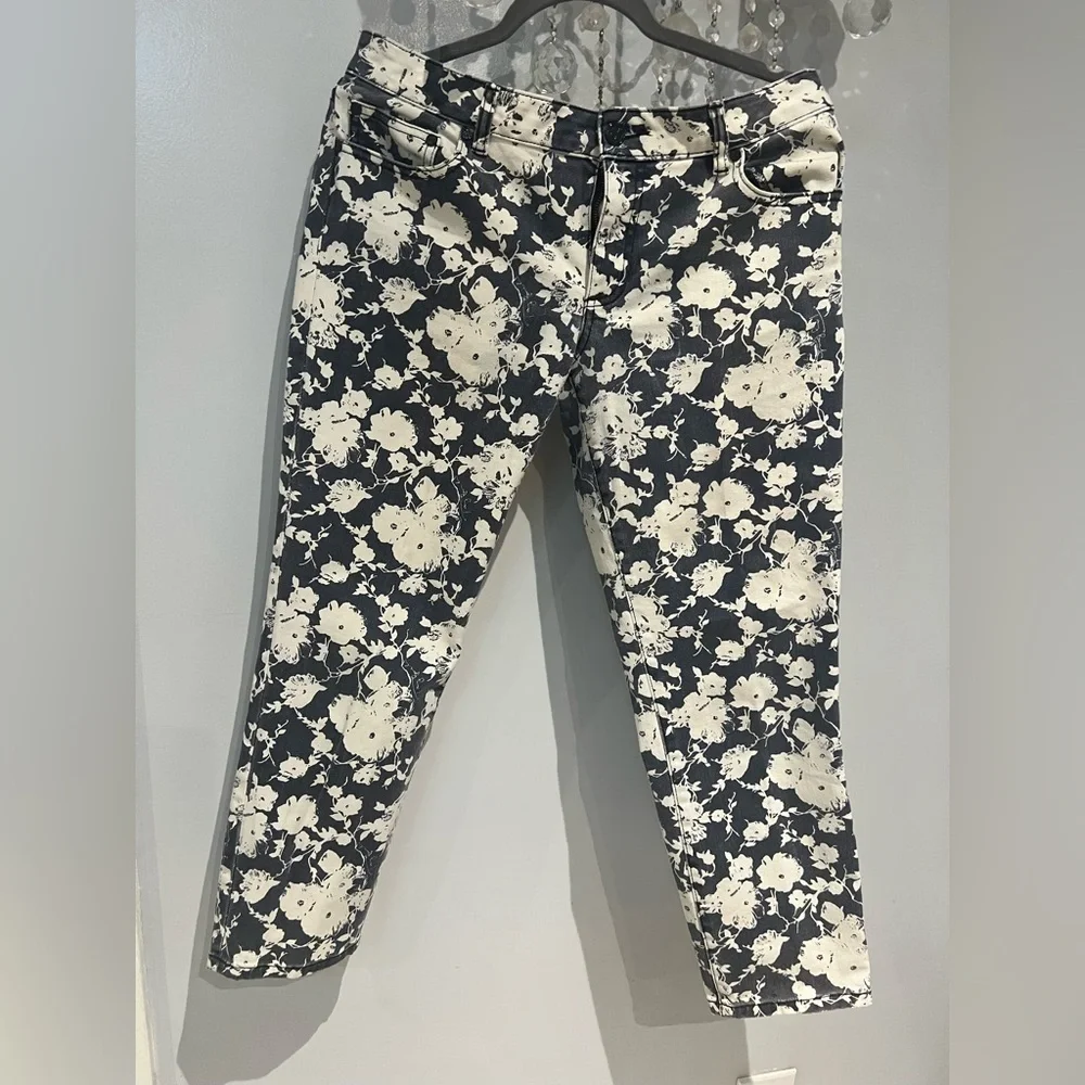 Tory Burch stylish floral