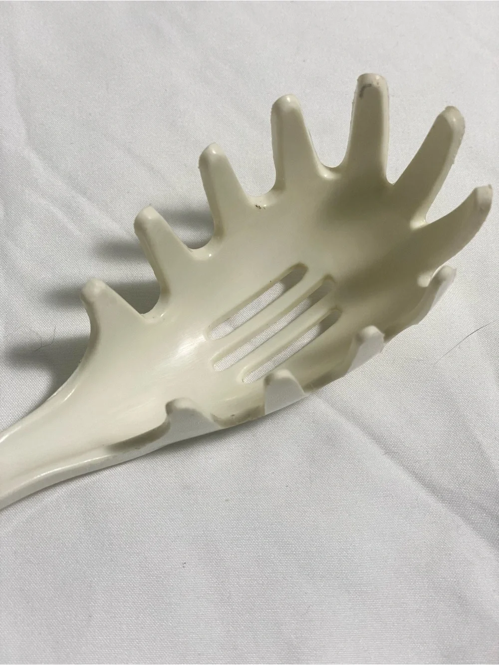 Ekco cream colored