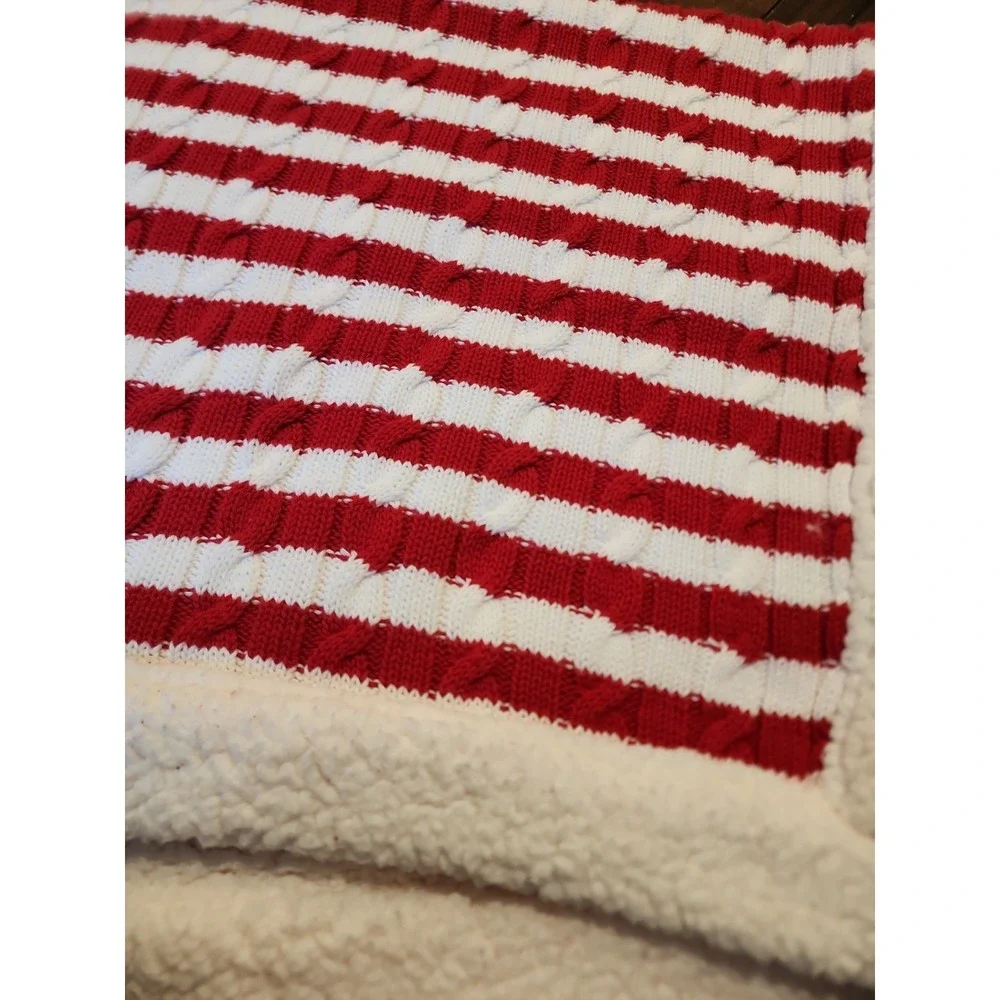Target Limited Edition Red White Stripe Baby Blanket Cable Sweater Knit Sherpa