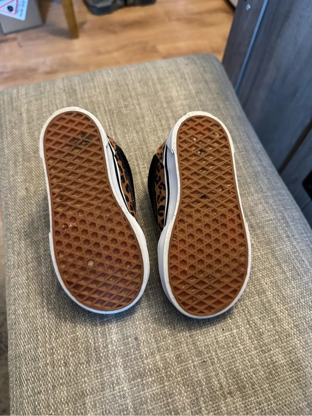 Vans leopard print